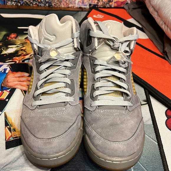Jordan 5 WolF Grey - Picture 2 of 7